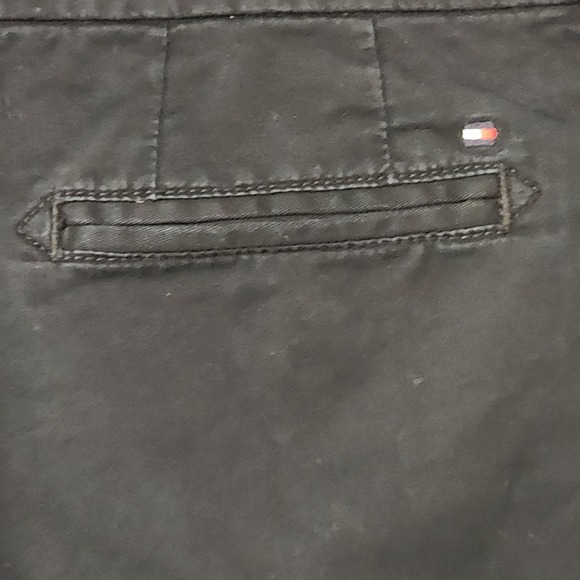 Tommy Hilfiger Black Chino Shorts Women's Size 10 Bermuda Casual Preppy Beach - Picture 6 of 7